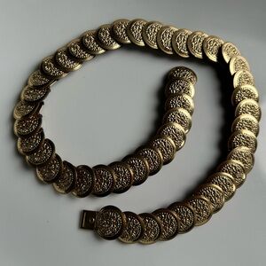 Vintage Decorative Gold-tone Medallions Stretch Belt